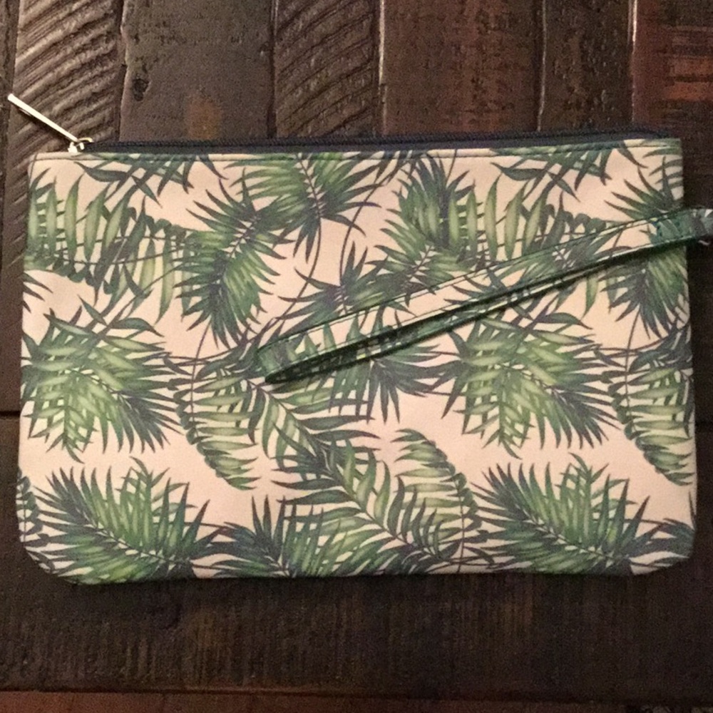 Wristlet